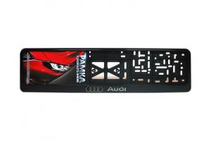 Рамка для номера с защелкой с надписью (рельефная) 'AUDI' серебро