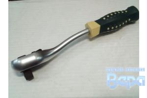 Ключ трещотка 1/2" 72 зубца реверсивная усиленная c резиновой изогнутой ручкой ROCK FORCE